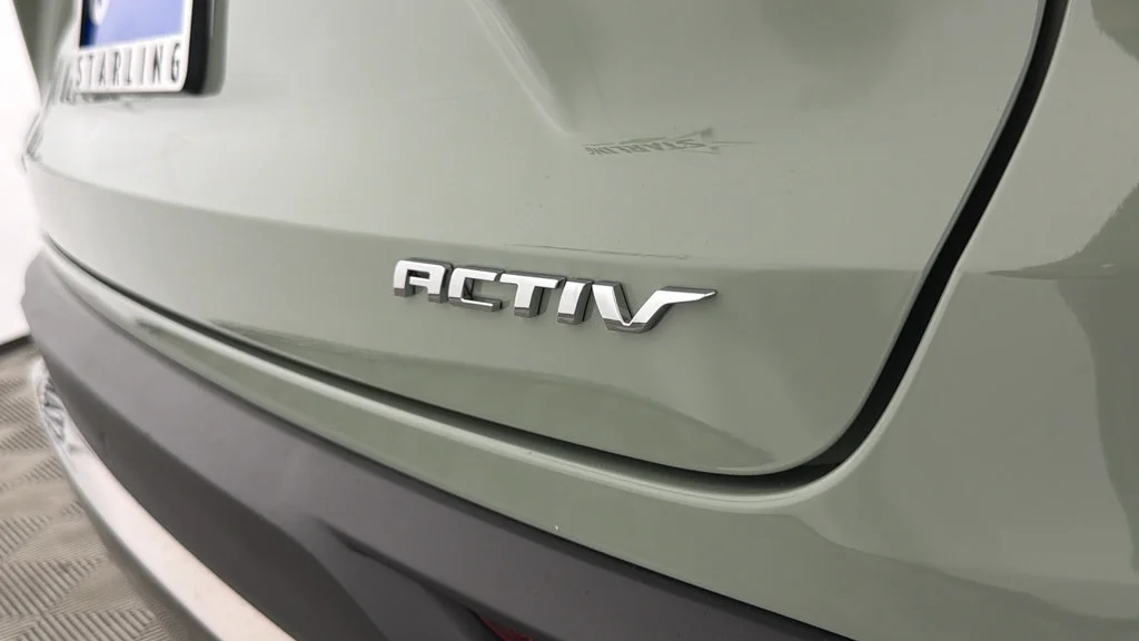 Used 2025 Cacti Green Chevrolet ACTIV image 38