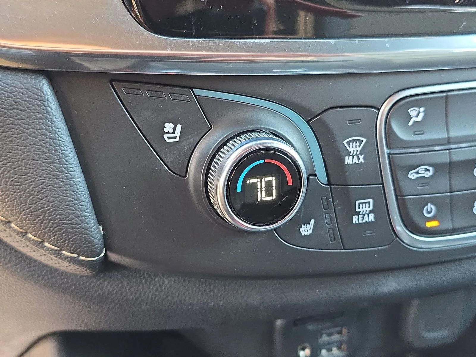 Used 2022 Beige Chevrolet Premier image 7