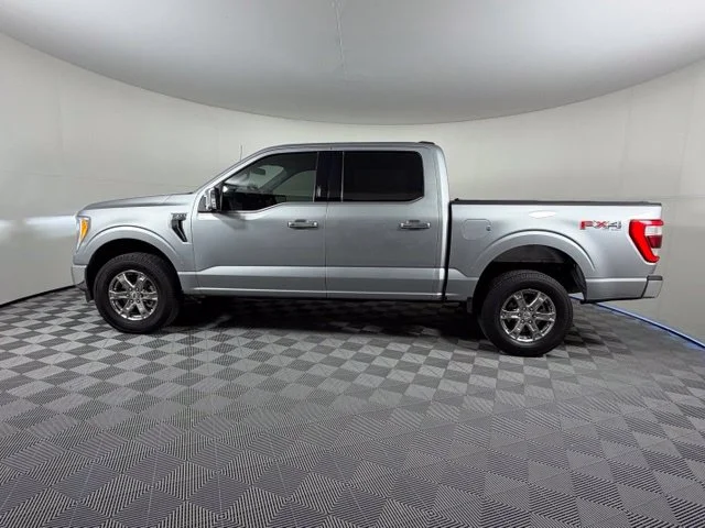 Used 2023 Silver Ford Lariat image 4