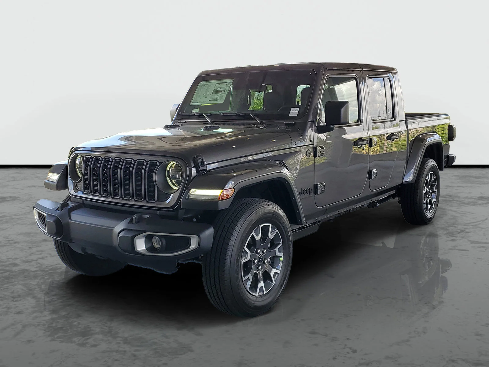 New 2026 Granite Crystal Metallic Clear-Coat Exterior Paint Jeep Sahara image 3