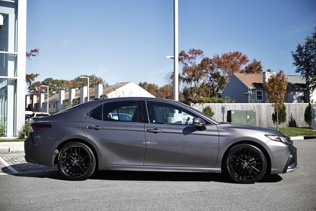 2023 Toyota Camry XSE photo 3