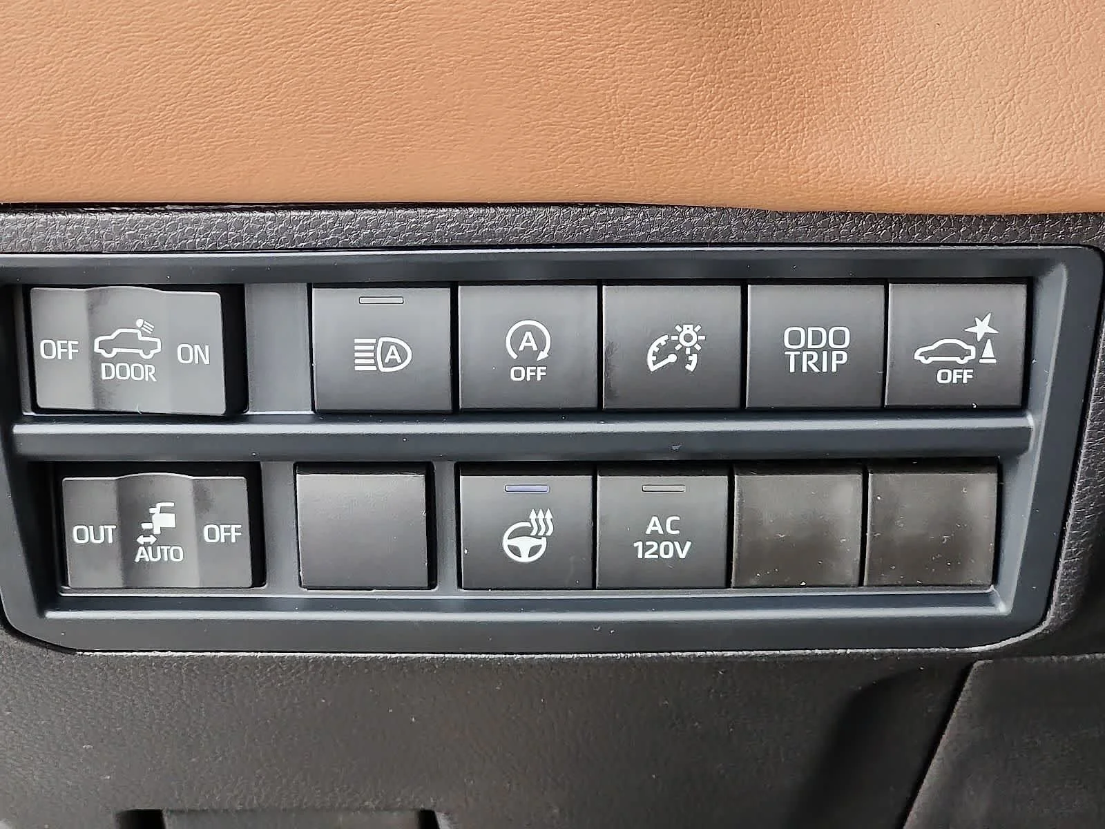 2026 Toyota Tundra 1794 Edition - Photo 21