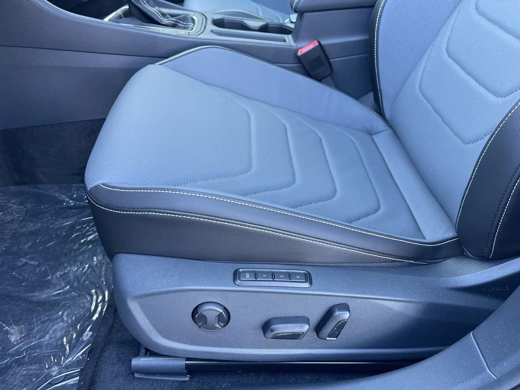 New 2026 Monument Gray Volkswagen 1.5T SEL image 19