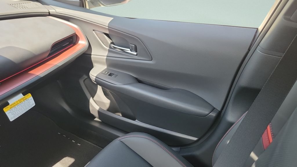 New 2026 Wind Chill Pearl <sup>1</sup> Toyota  XSE image 13