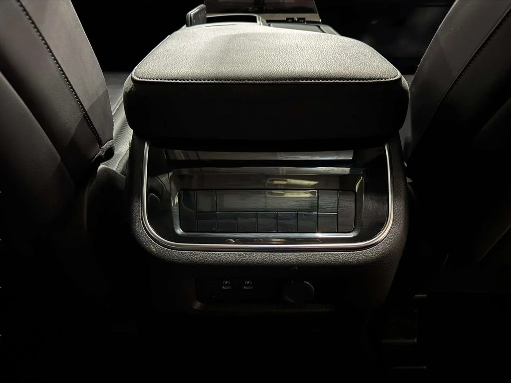 Used 2025 Grand Blue INFINITI SENSORY image 22