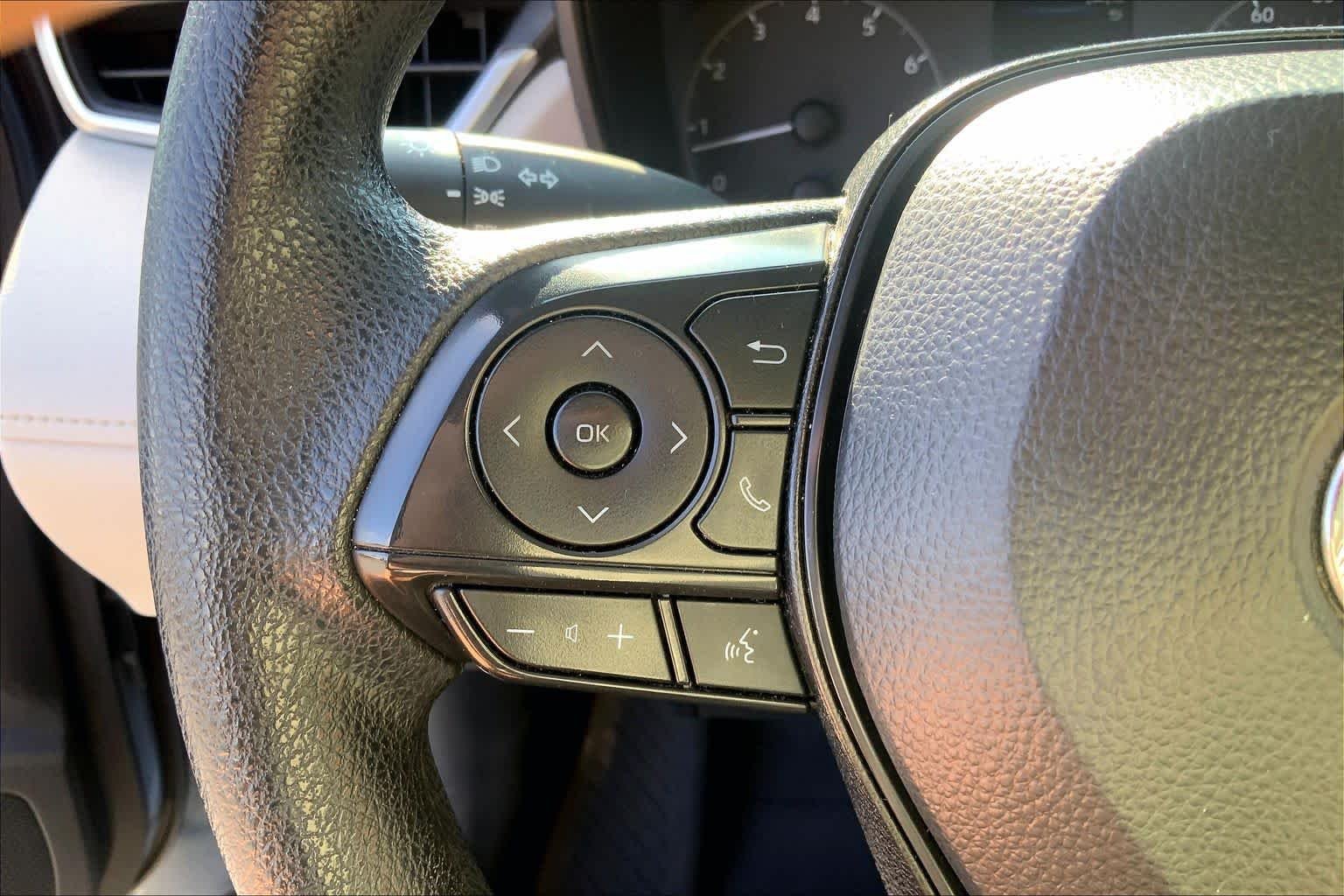 Used 2024 Celestite Toyota L image 23