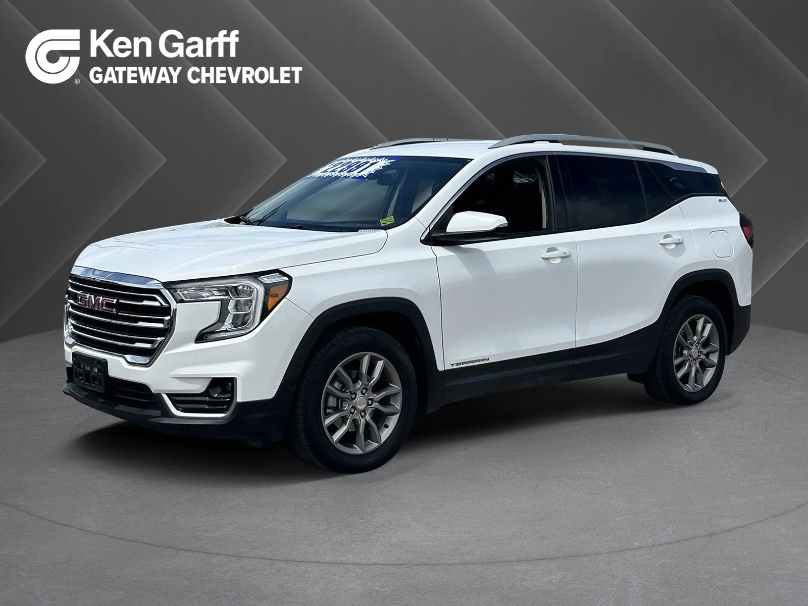2024 GMC Terrain SLT AWD's photo