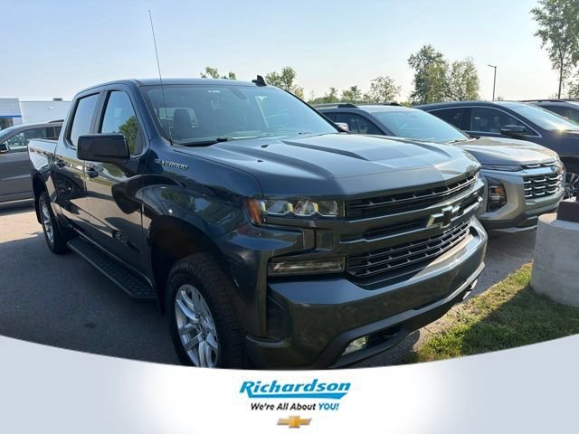 Used 2019 SHADOW GRAY METALLIC Chevrolet RST image 1