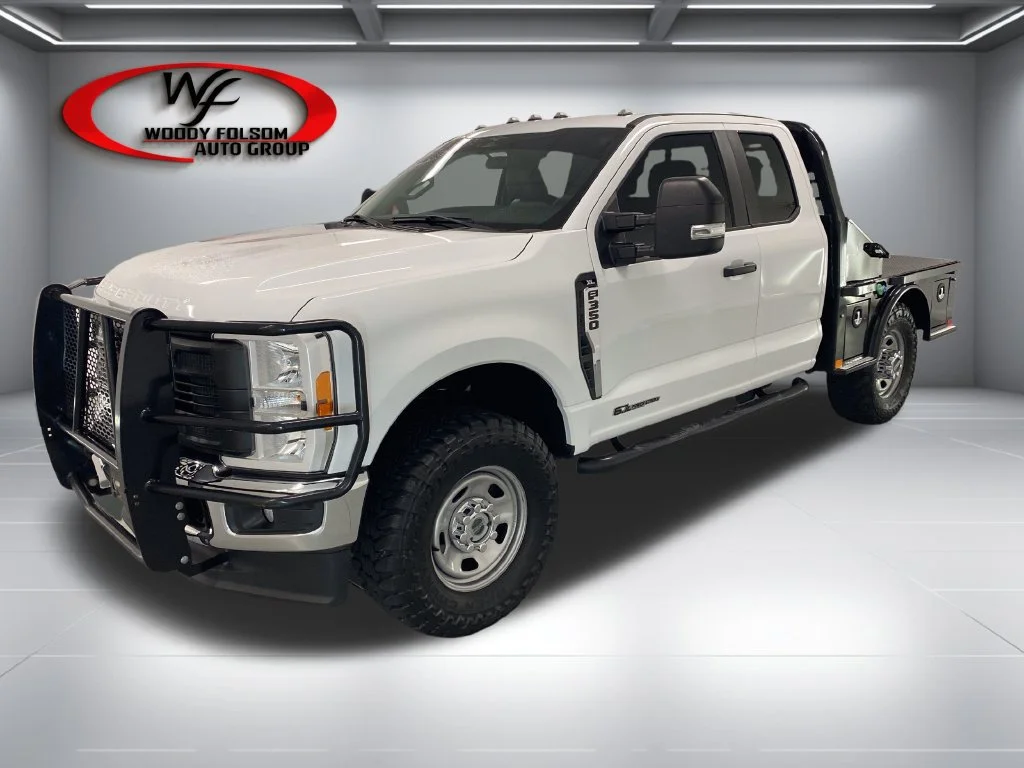 Used 2023 Oxford White Ford XL image 3