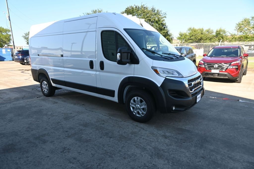 New 2026 Bright White Clear-Coat Exterior Paint RAM High Roof image 19