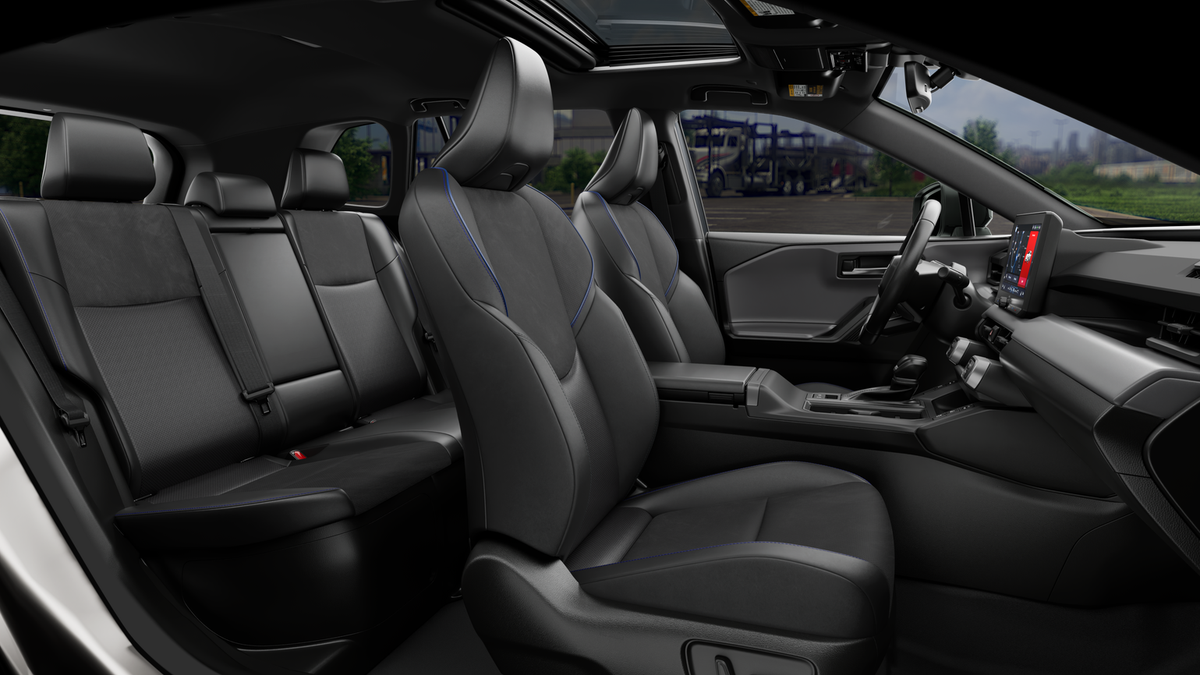 New 2026 Wind Chill Pearl with Midnight Black Metallic roof Toyota XSE image 20