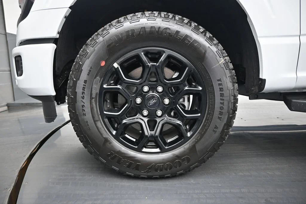 New 2026 White Ford XLT image 25