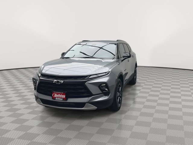 Used 2026 Sterling Gray Metallic Chevrolet LT image 35