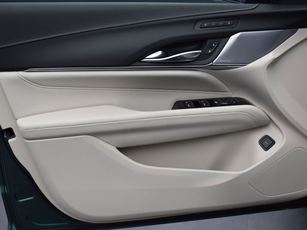 2025 CADILLAC CT4 - Image 8