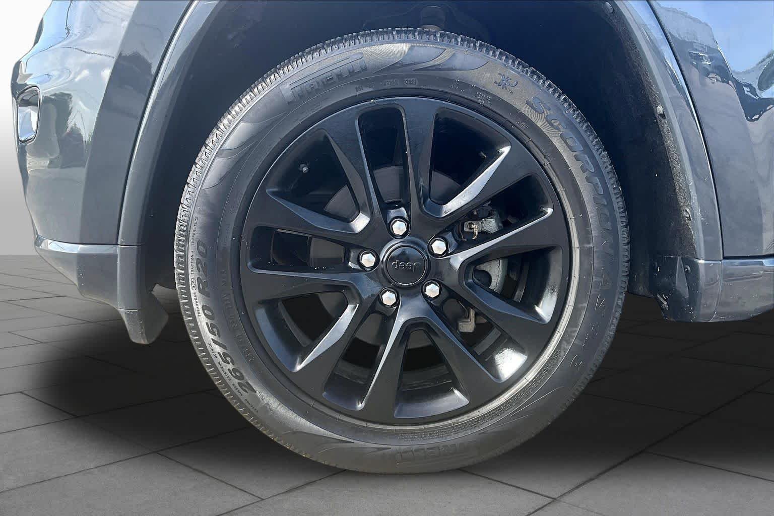 Used 2018 Rhino Clear Coat Jeep Altitude image 11