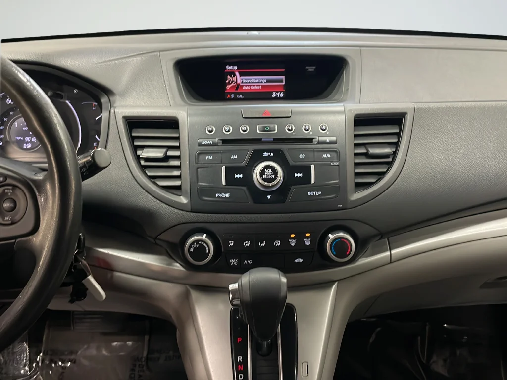 Used 2013 Gray Honda LX image 20