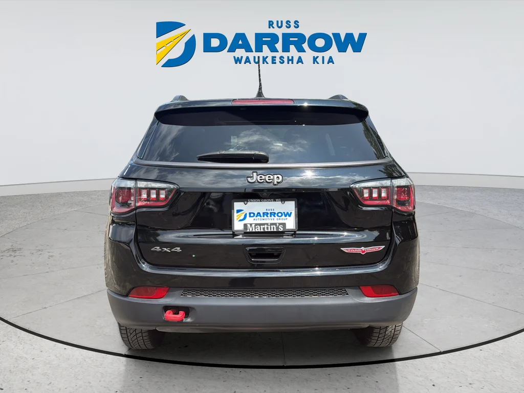 Used 2020 Black Jeep Trailhawk image 4