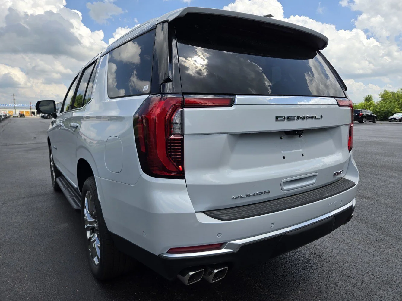 2026 GMC Yukon Denali - Photo 32
