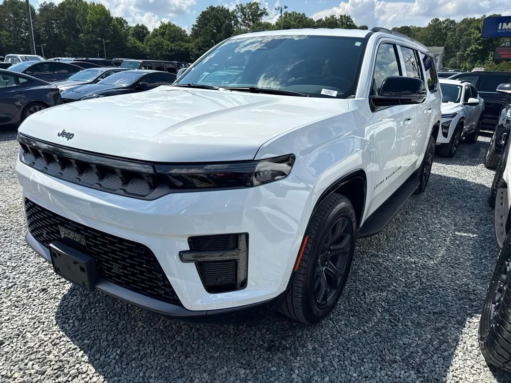 Used 2026 White Jeep Limited Altitude image 1