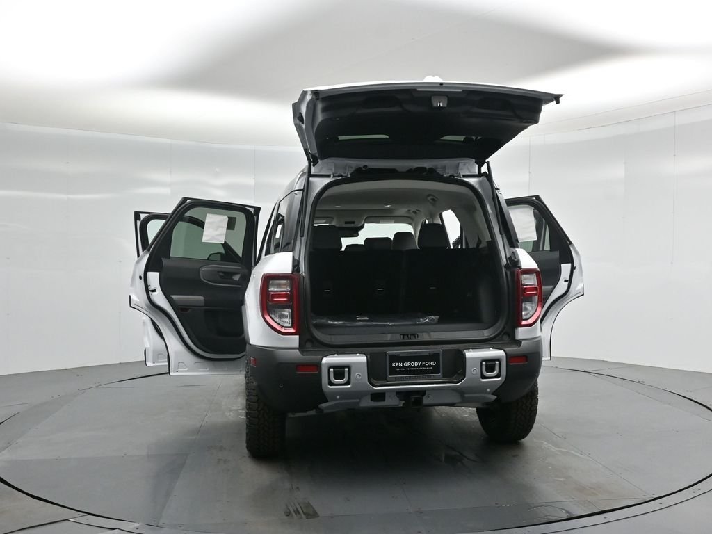 New 2026 Oxford White Ford Badlands image 35