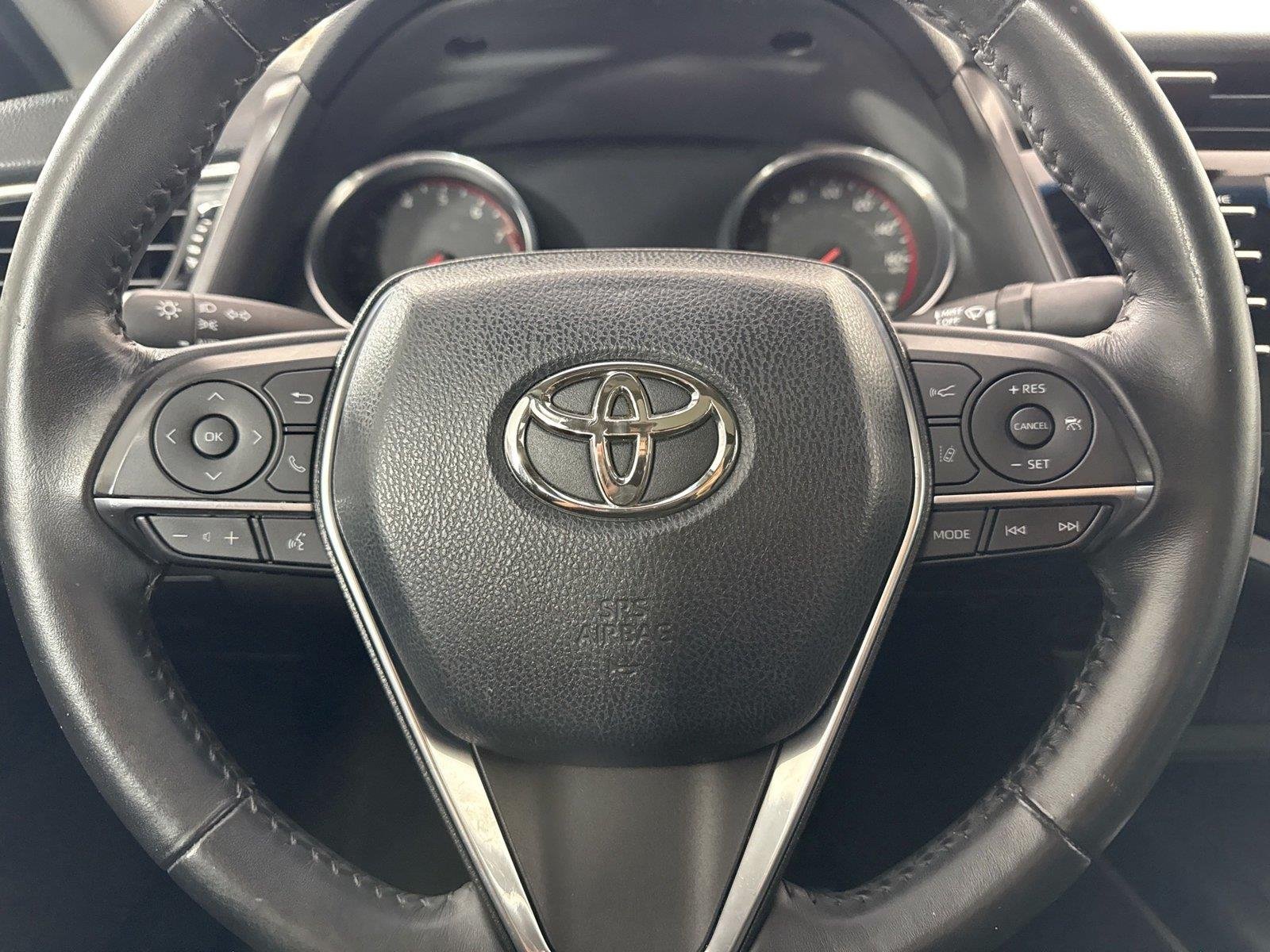 Used 2018 Ruby Flare Pearl Toyota XSE image 16