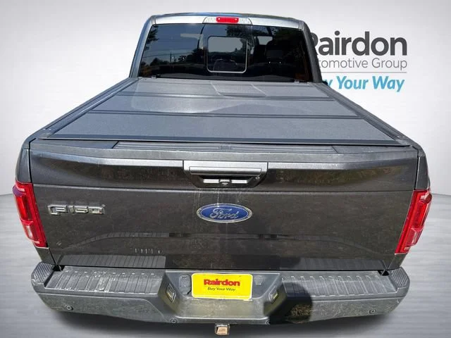 Used 2015 Magnetic Metallic Ford XLT image 6