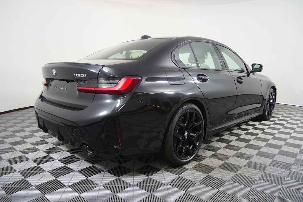 New 2026 Black Sapphire Metallic BMW 330i image 3