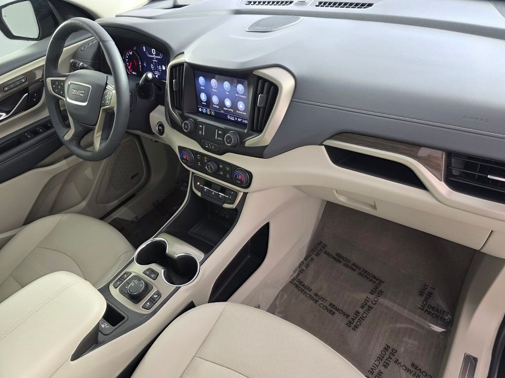 Used 2024 Black GMC Denali image 33