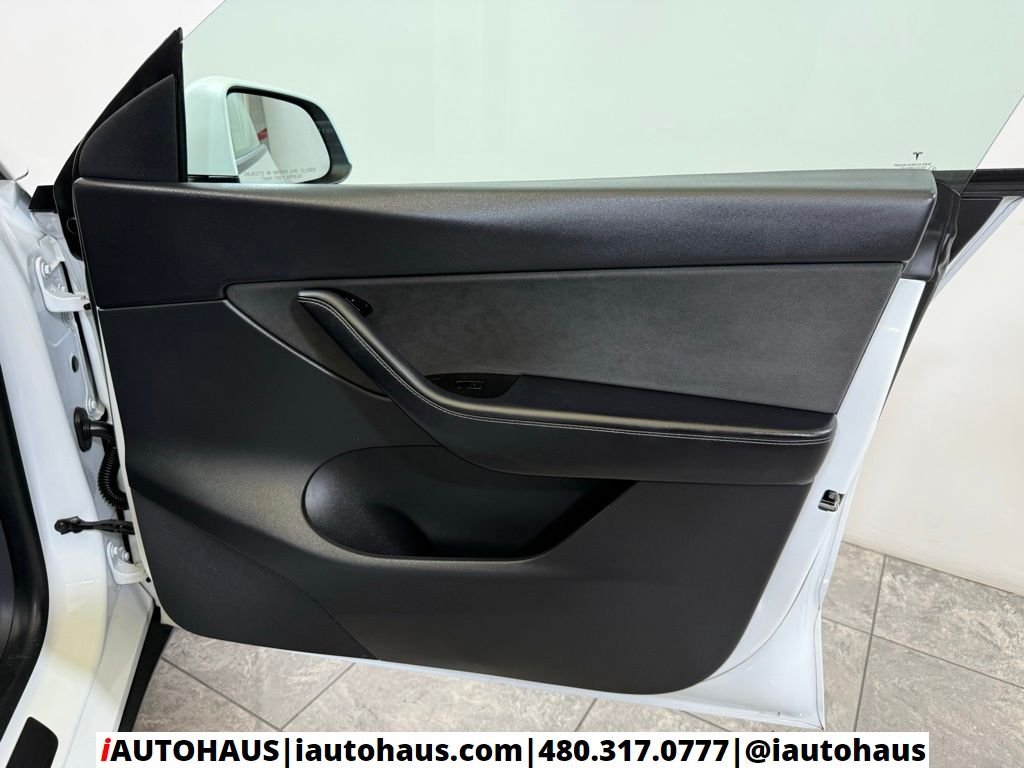 2020 Tesla Model Y Long Range - Photo 34