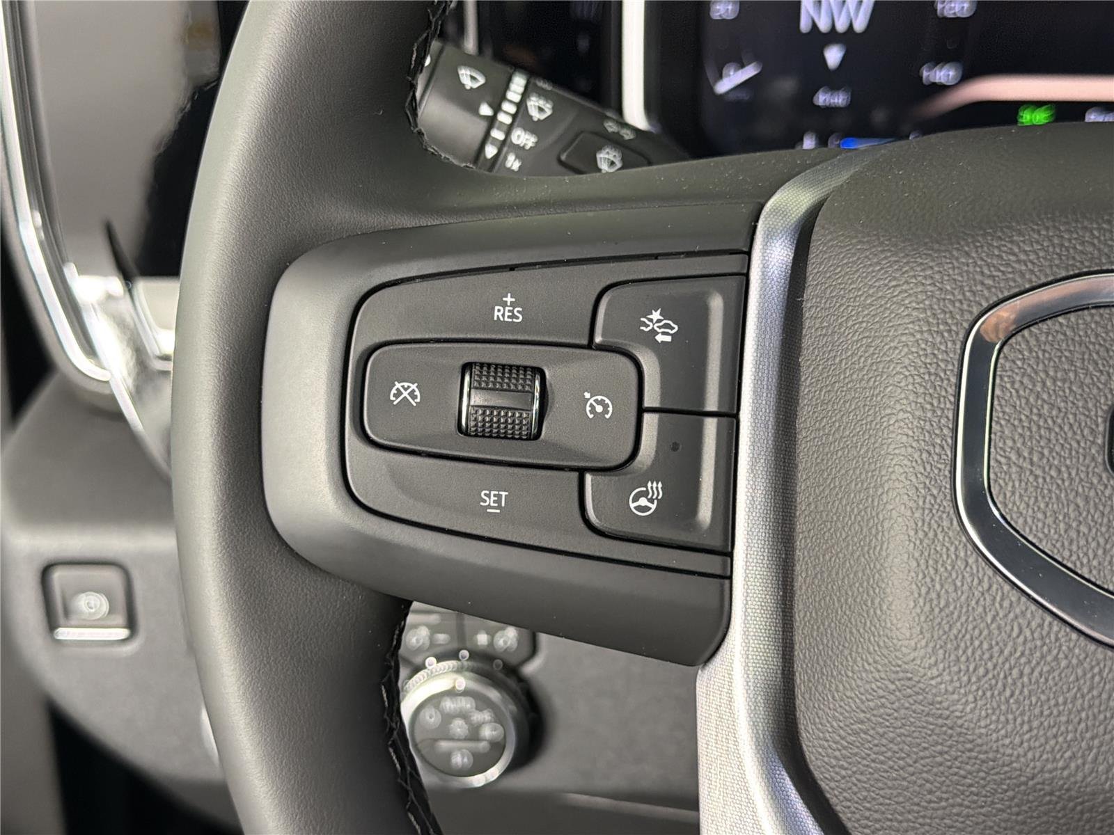 2026 GMC Sierra 1500 SLT - Photo 24