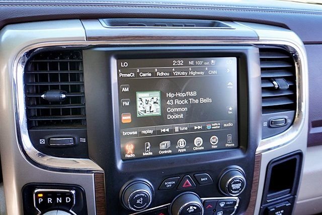 Used 2015 White Ram Laramie image 27