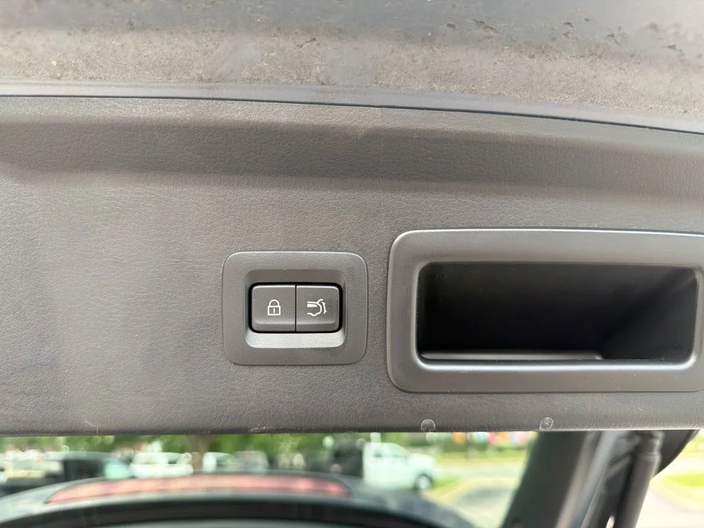 Used 2021 Gray Mazda Premium image 12