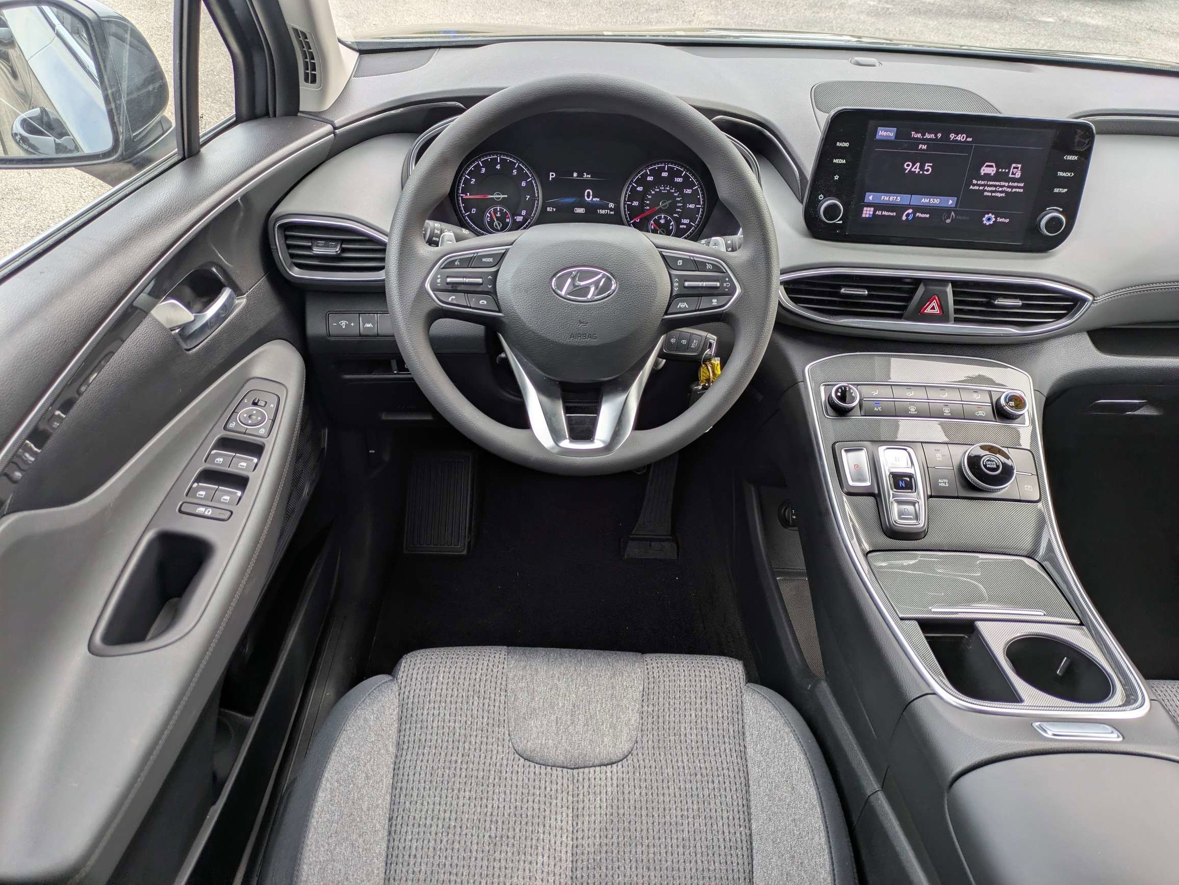 Used 2023 Portofino Gray Hyundai SE image 16