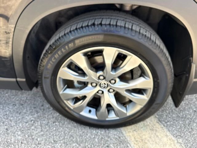 2024 Toyota Grand Highlander Limited - Photo 9