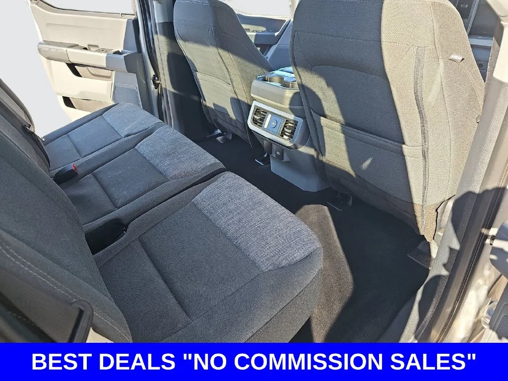 Used 2023 Iconic Silver Metallic Ford XLT image 11