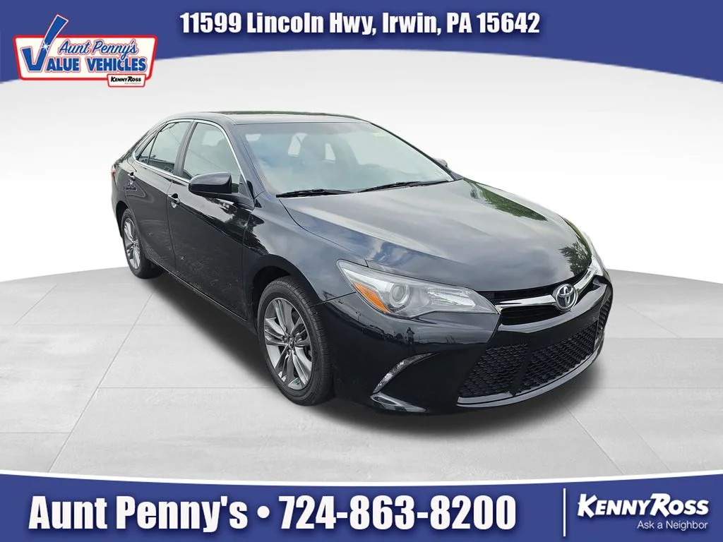 Used 2017 Black Toyota SE image 1