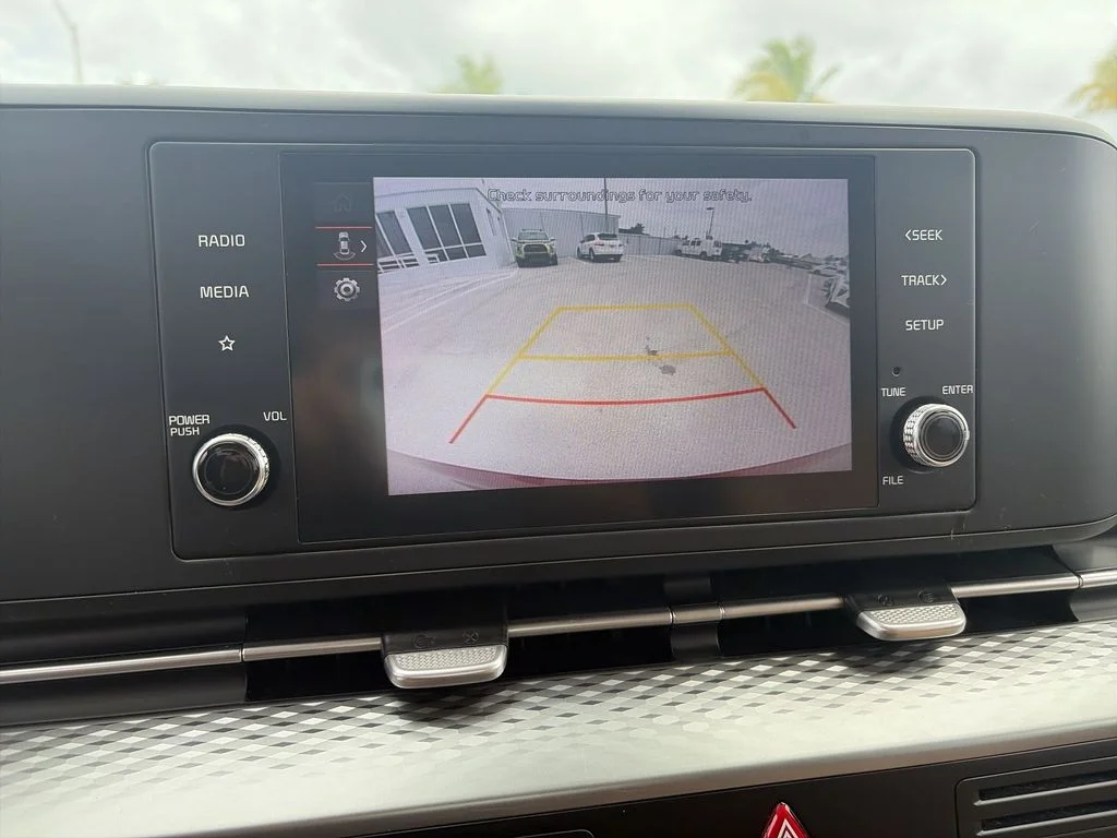 Used 2024 Red Kia LX image 21