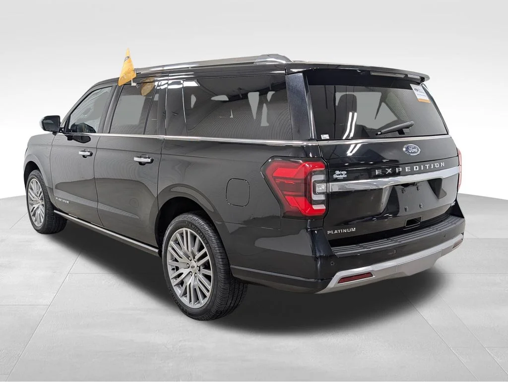 Certified Used 2023 Agate Black Metallic Ford Platinum image 27