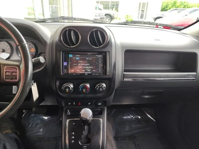 Used 2014 Red Jeep Latitude image 15