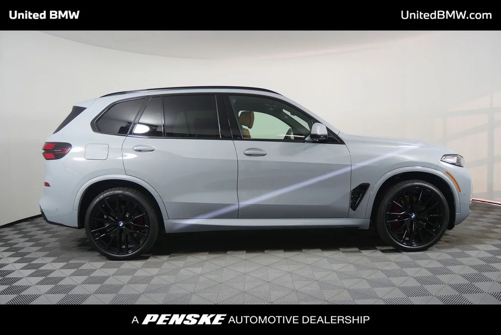 New 2026 Gray Metallic BMW sDrive40i image 2