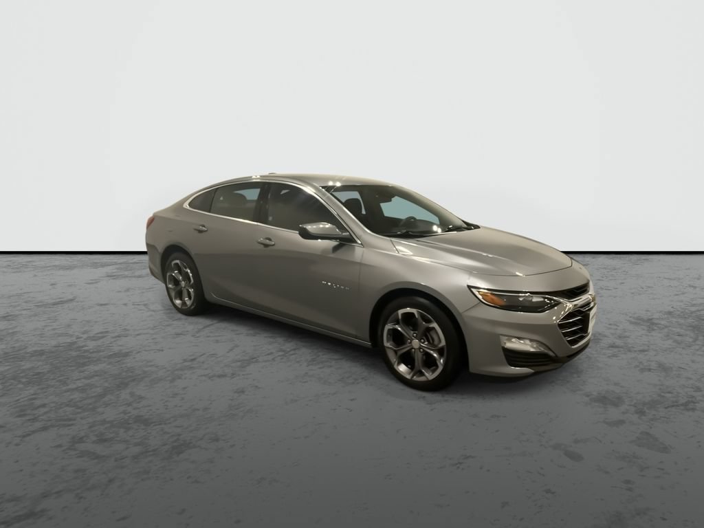 Used 2024 Chevrolet Malibu 1LT with VIN 1G1ZD5ST9RF140275 for sale in East Moline, IL