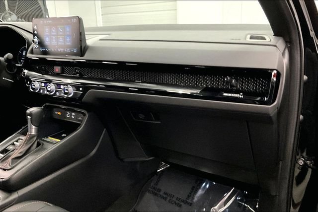 Used 2025 Crystal Black Pearl Honda Sport Touring image 19