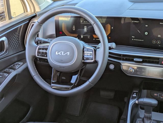 2025 Kia Sorento S - Photo 17