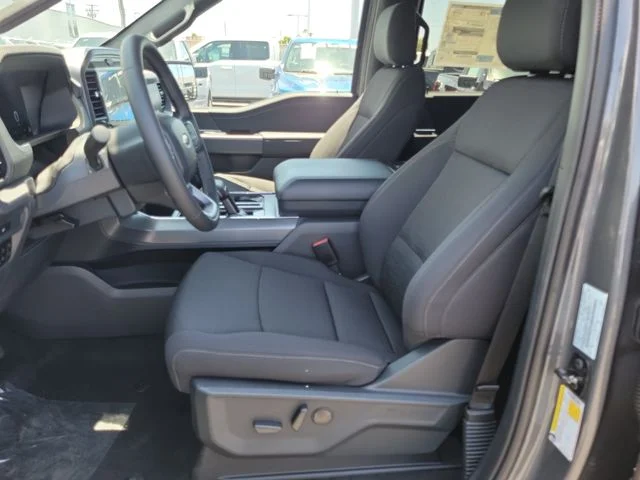 New 2026 Carbonized Gray Metallic Ford XLT image 20
