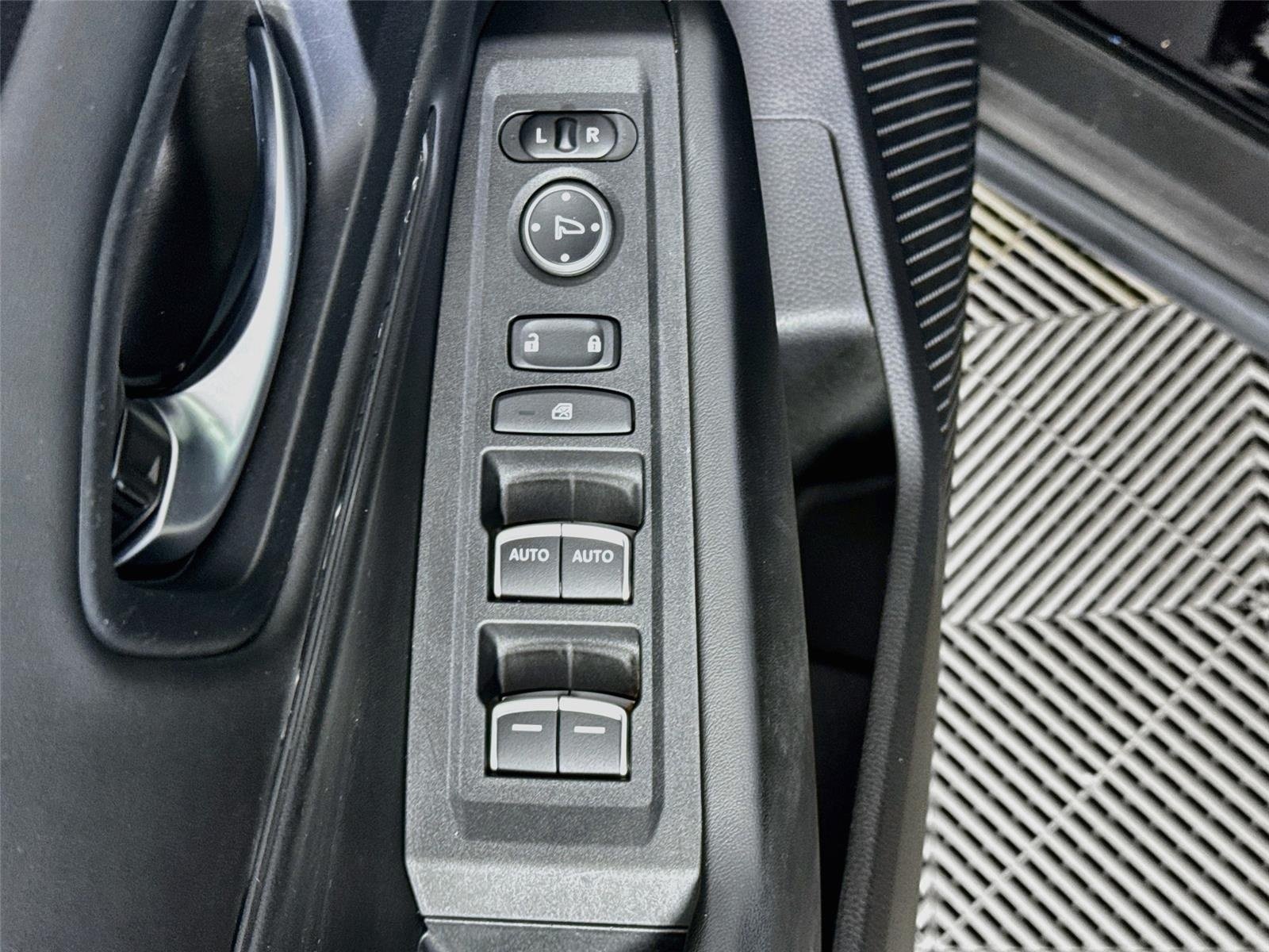 Used 2023 Black Honda EX image 18