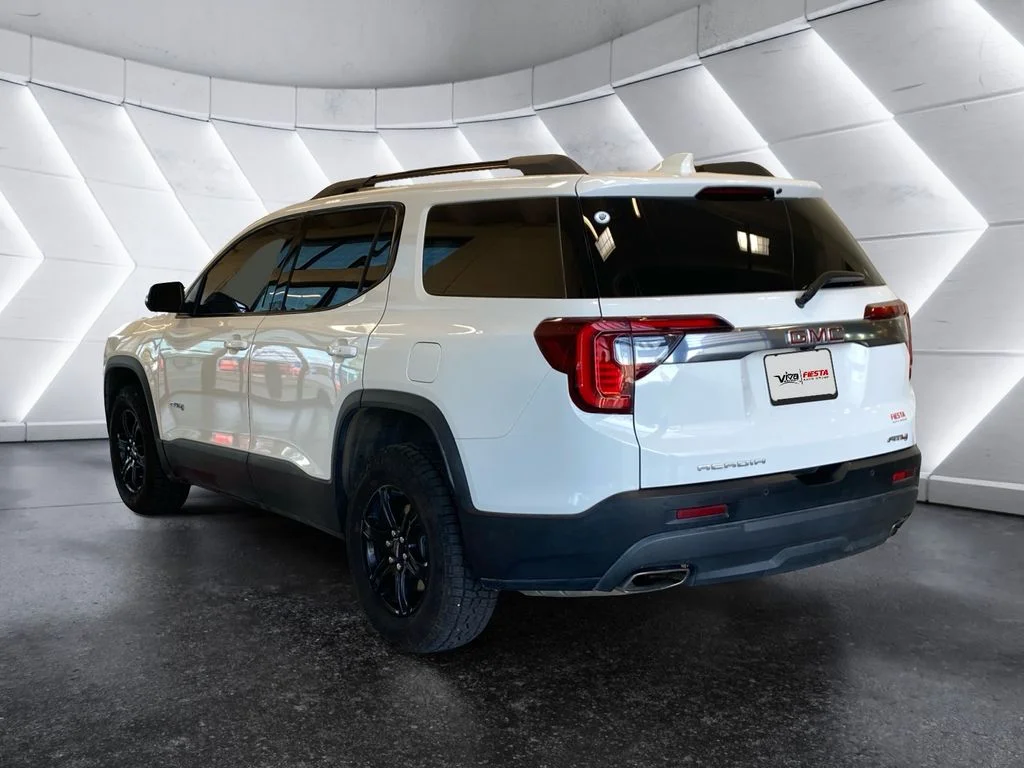Used 2023 White GMC AT4 image 6