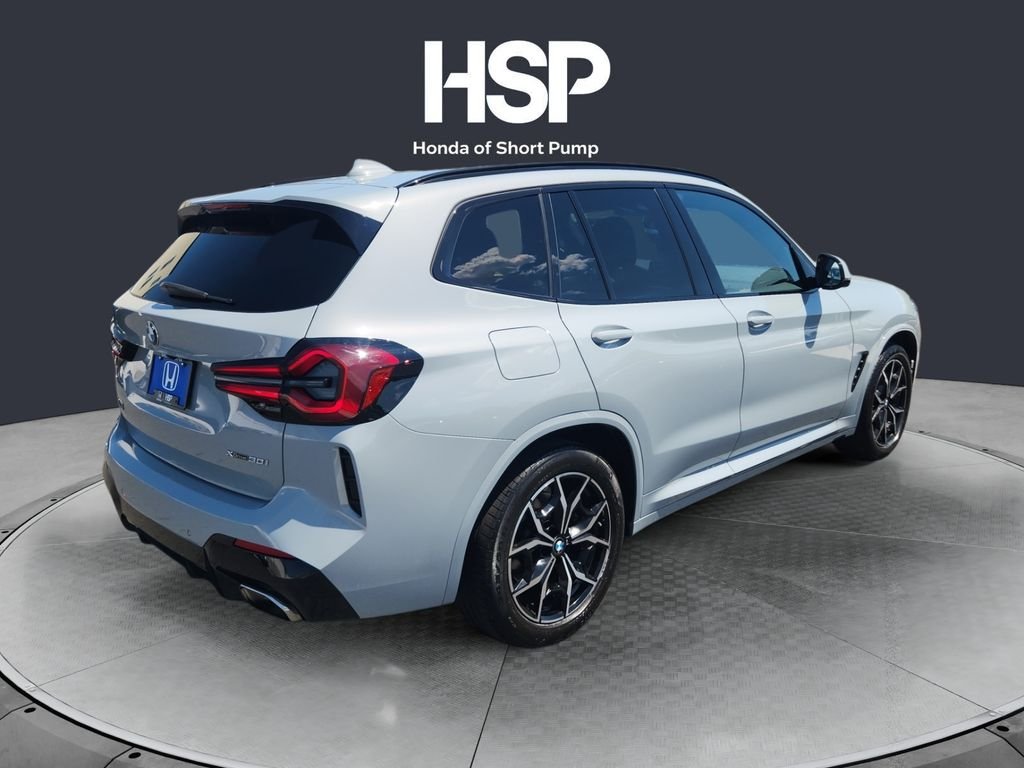 Used 2023 Gray Metallic BMW xDrive30i image 5