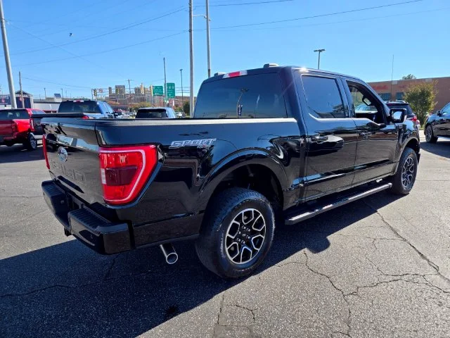 Used 2023 Black Ford XLT image 8