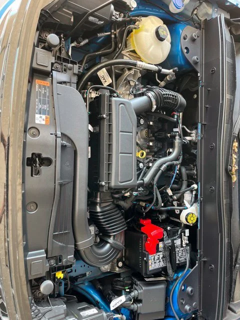 Used 2025 Blue Metallic Ford Outer Banks image 19