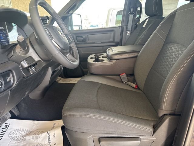 2025 RAM 2500 Tradesman - Photo 18